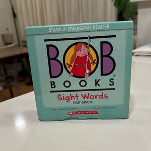 Scholastic BOB Books Sight Words First Grade - Teal and Red